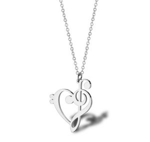 Heart shape pendant necklace