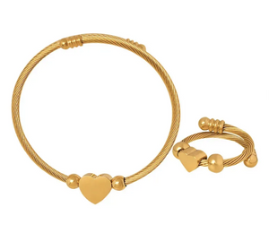 Bangle and ring set both with heart. (Gold or Silver)