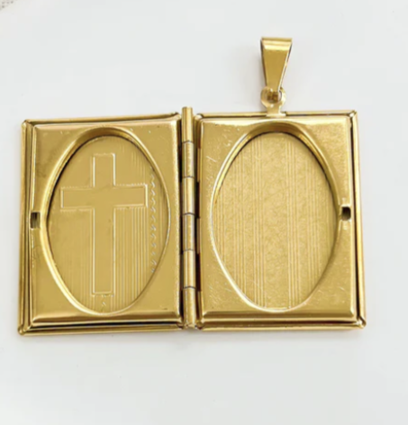 GD SQUARE CROSS