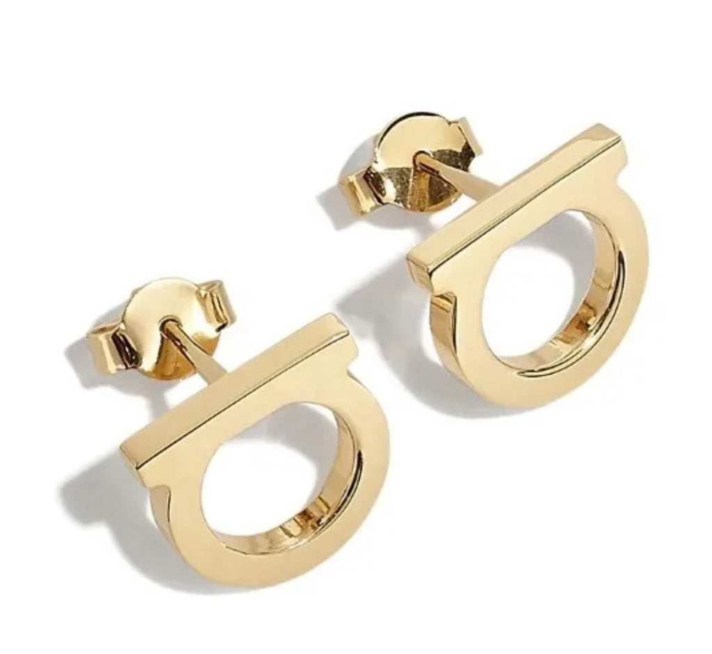 565ga Design Earrings