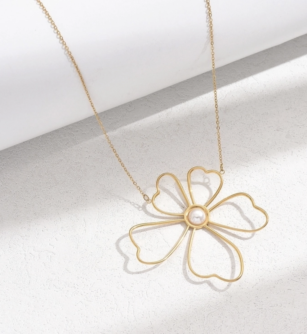 GD Pastoral Flower necklace (17-19 inch) Adjustable