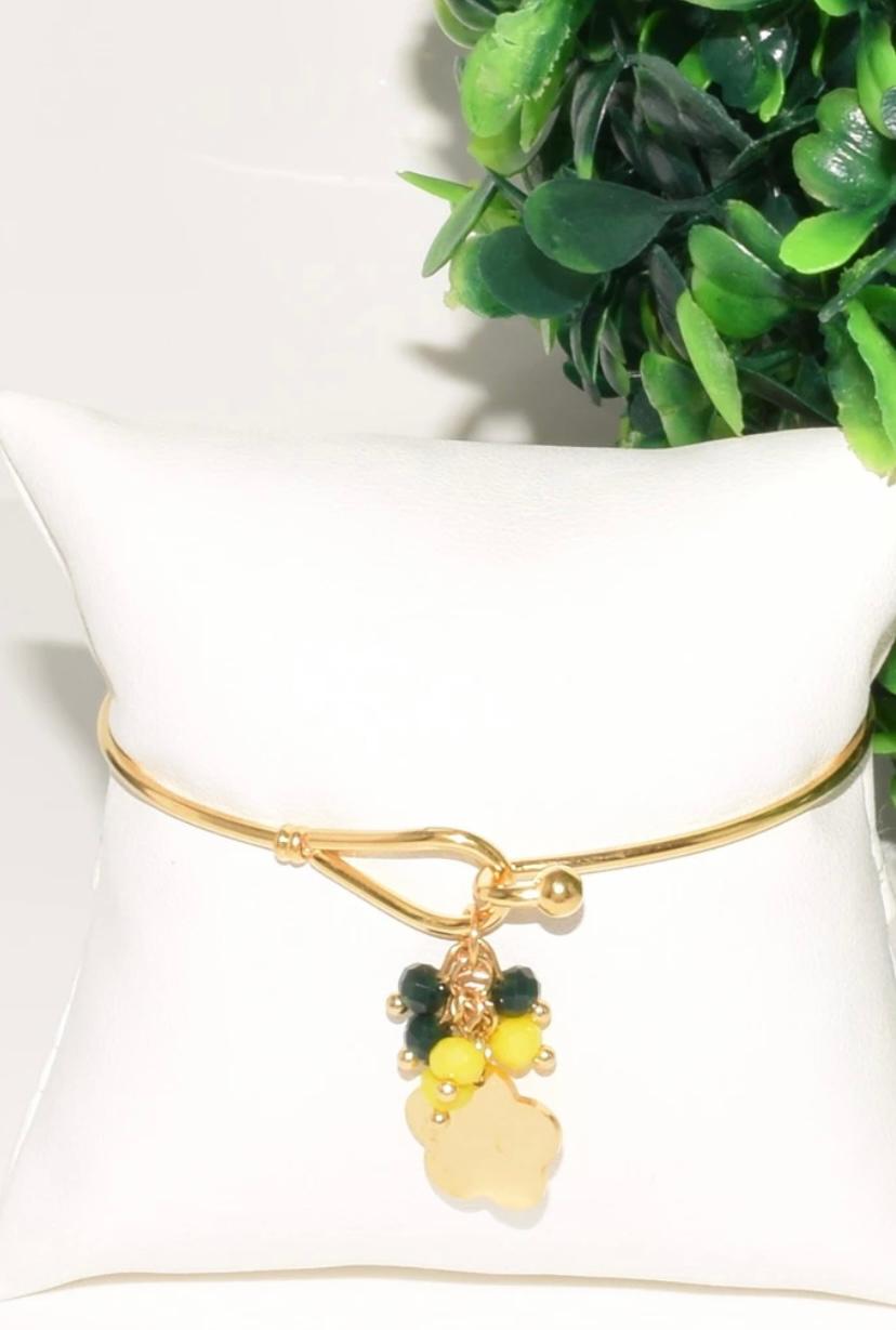 GOLD FLOWER BANGLE