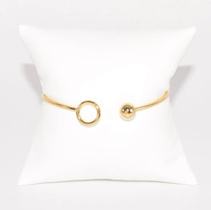 GD CICLE AND BALL BANGLE